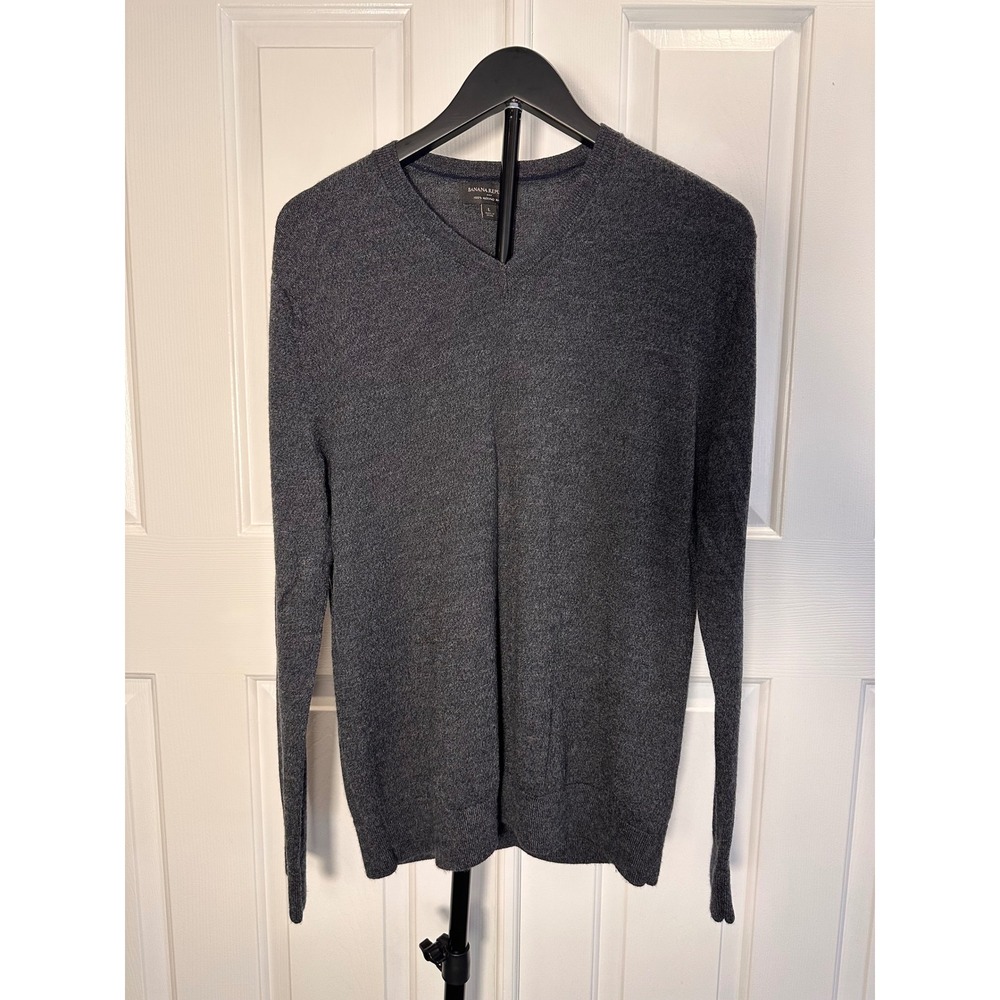 Banana Republic Mens 100% Merino Wool V-Neck Sweater Charcoal Gray Heather L